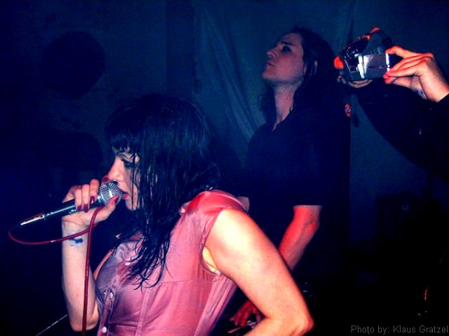 Hanin & TweakerRay / Releaseparty 29.05.2004